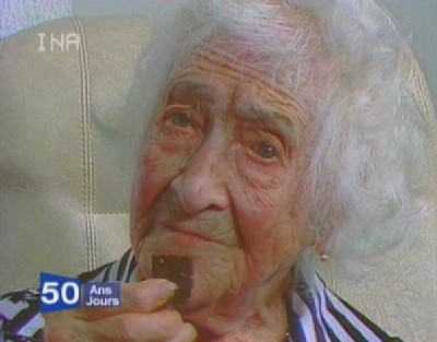 picture of Jeanne Calment eating chocolate